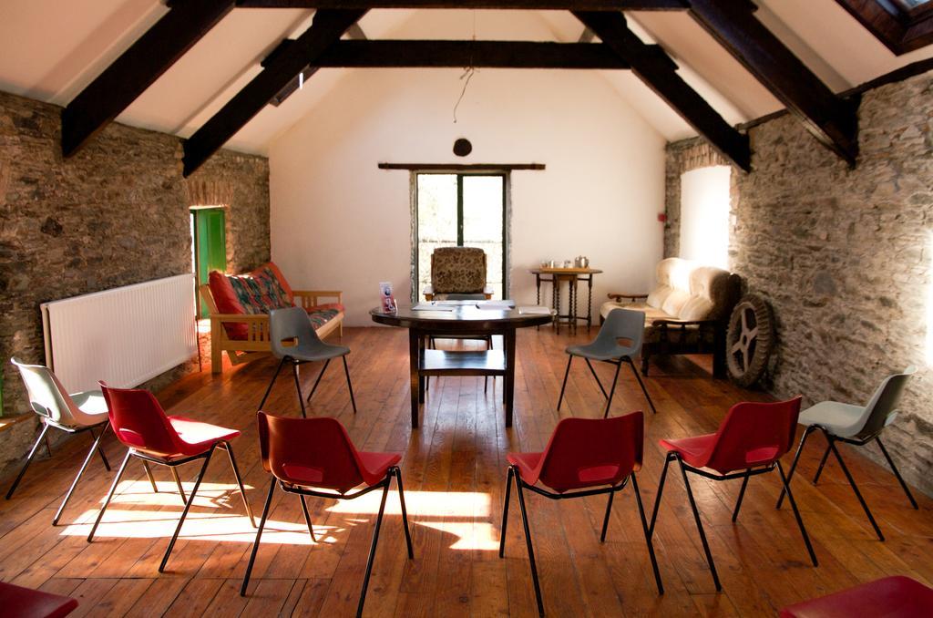 Russagh Mill Hostel & Adventures Skibbereen Habitación foto