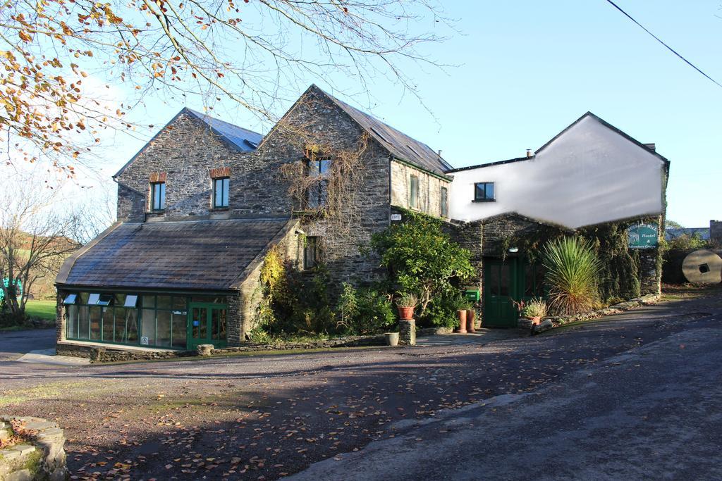 Russagh Mill Hostel & Adventures Skibbereen Habitación foto